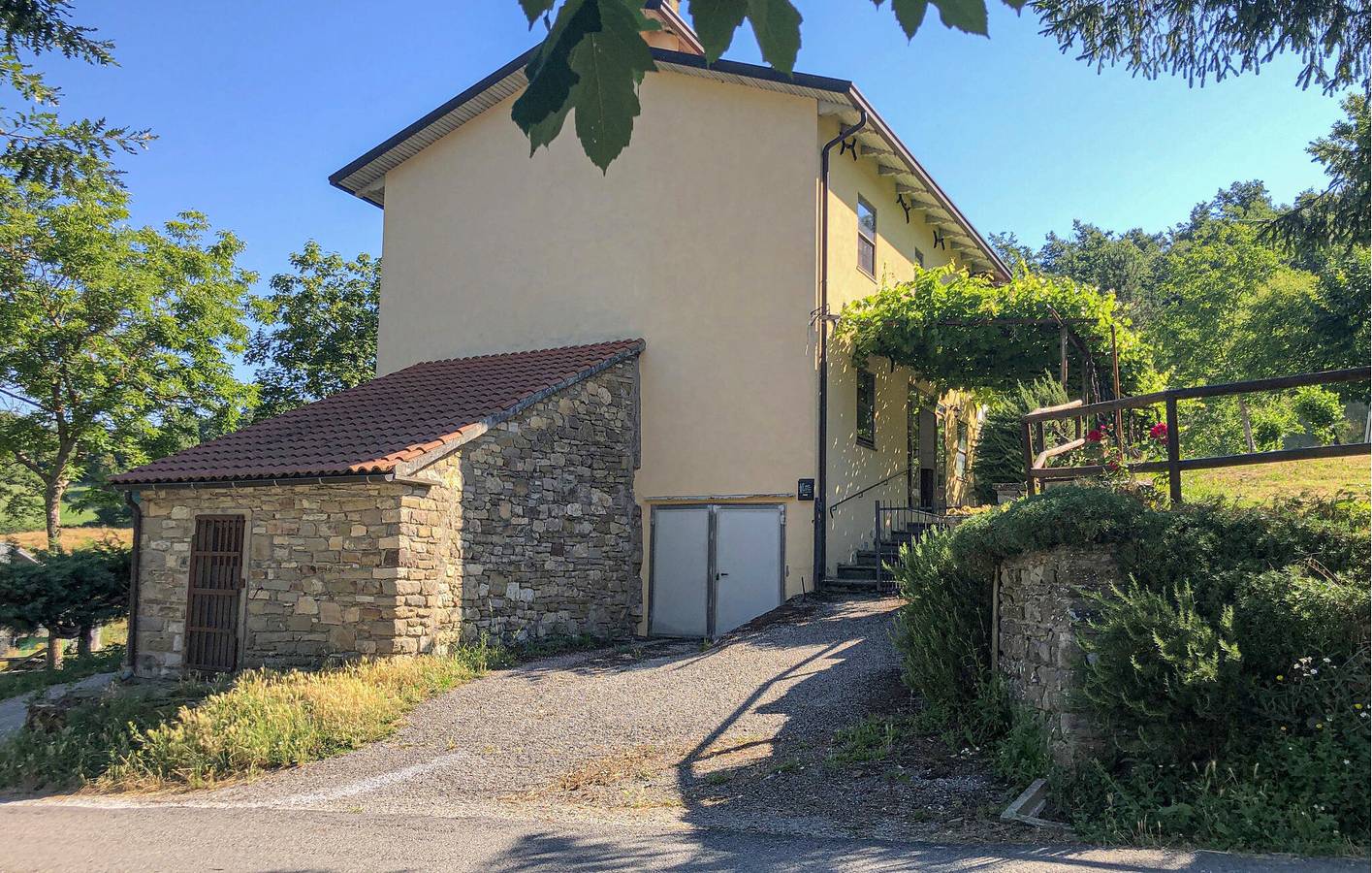 Gemütliche Wohnung mit Parkplatz und Garten - 2,5km nach Badia Tedalda in Sestino, Valtiberina