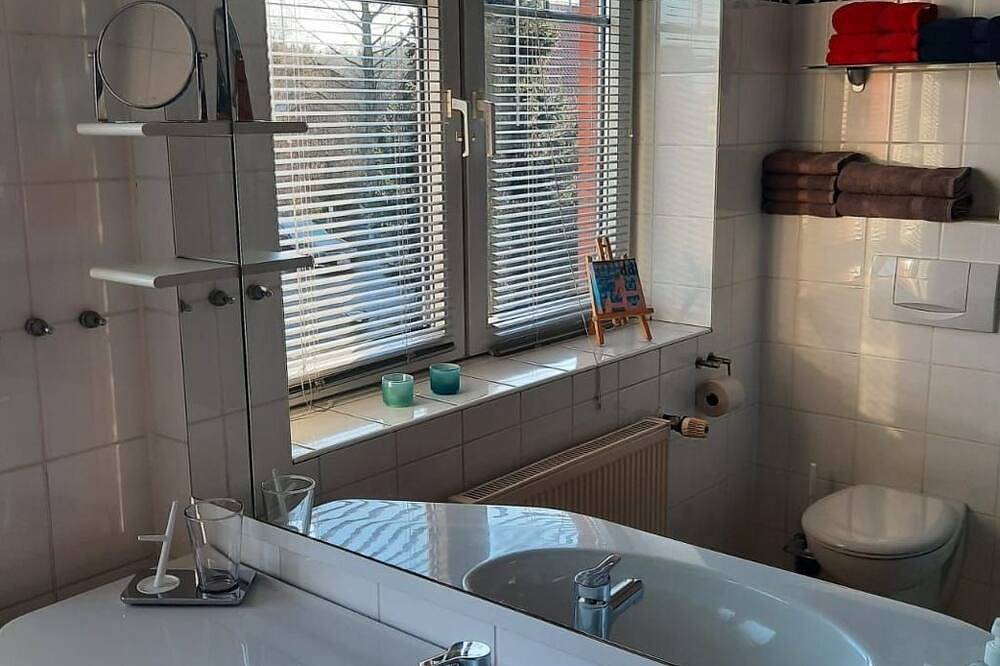 Ganze Wohnung, Glückstreffer in Meppen, Hasetal