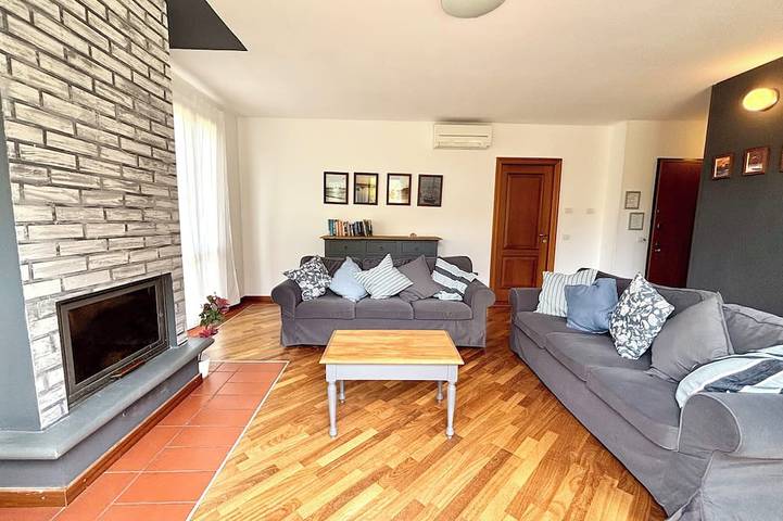 Location de vacances pour 6 personnes, avec jardin, animaux acceptés à Bellagio