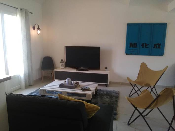 Location de vacances pour 8 personnes, avec Terrasse ainsi que Jardin et Piscine à Romorantin-Lanthenay - 2