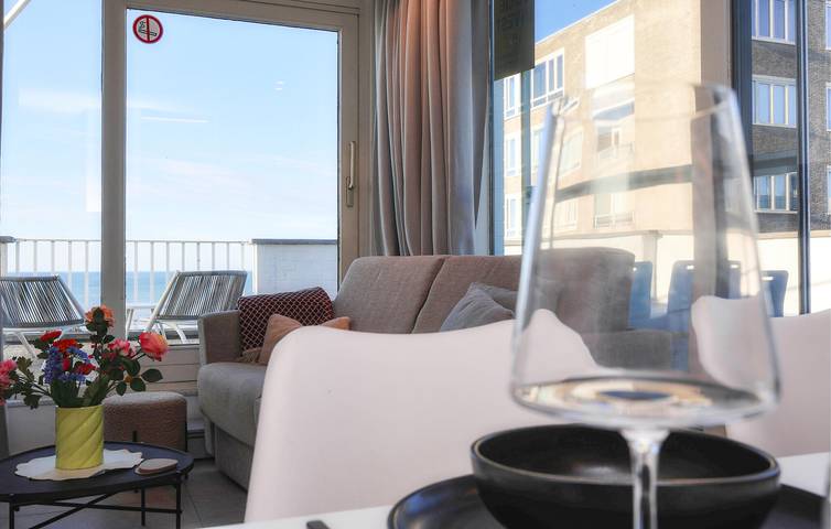 Appartement de vacances entier, Appartement de vacances pour 4 personnes avec terrasse in Ville d'Ostende, Oostende