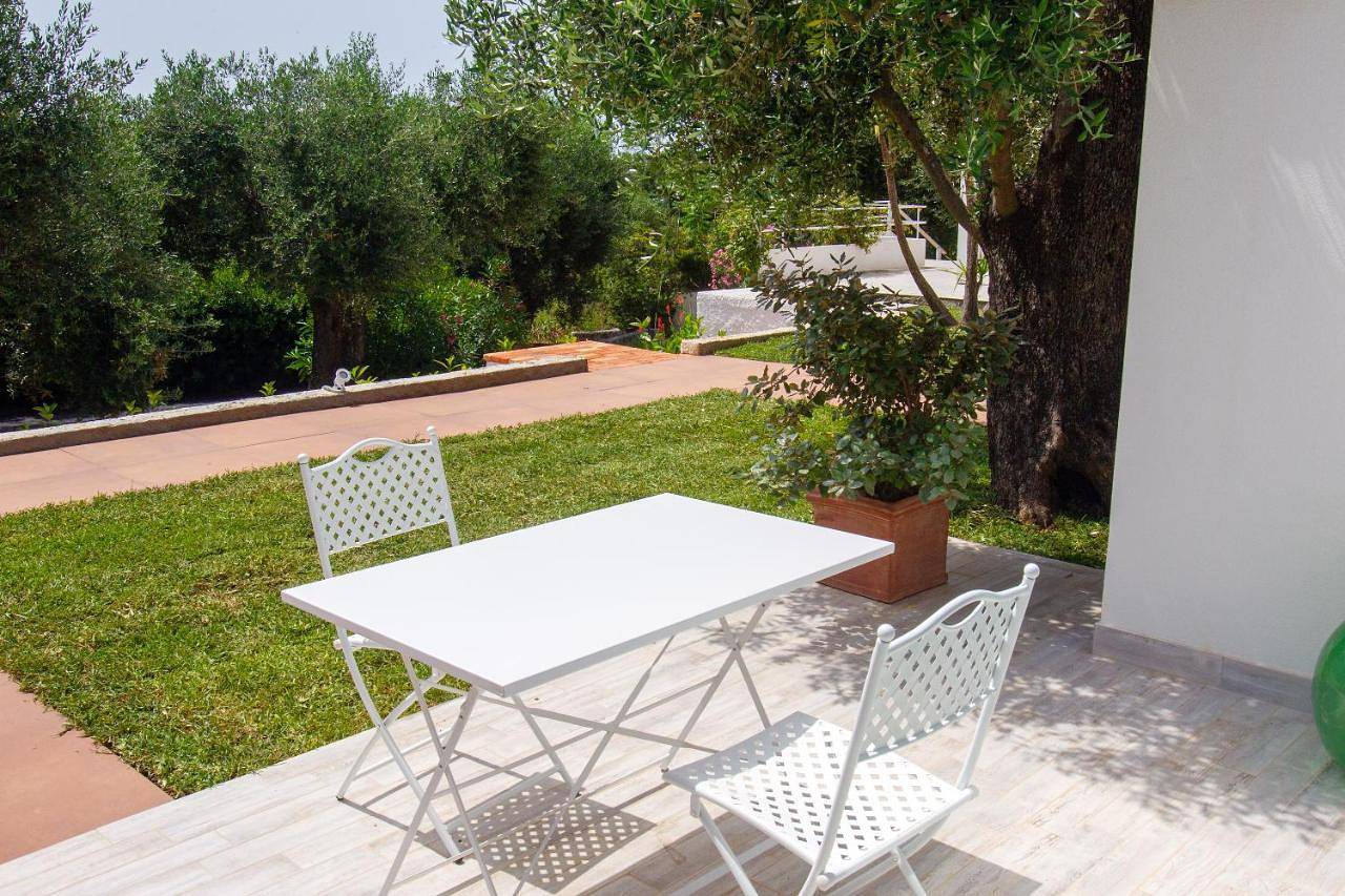 Small Double Room in Palinuro, Centola