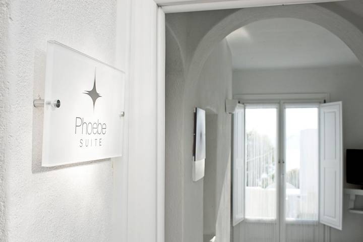 Ferienhaus für 2 Personen, mit Meerblick und Balkon sowie Terrasse in Thera
