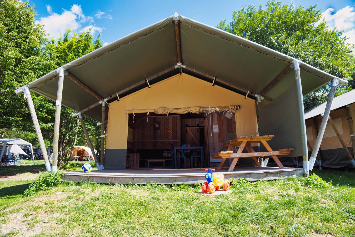 Ferienhaus für 6 Personen mit Pool in Region Liberec