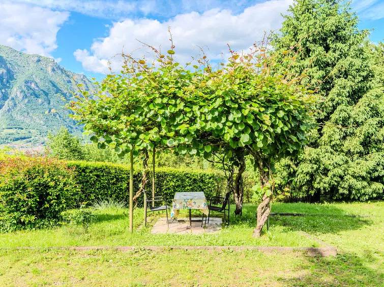 Maison 4 Personnes in Claino con Osteno, Luganersee (Italien)
