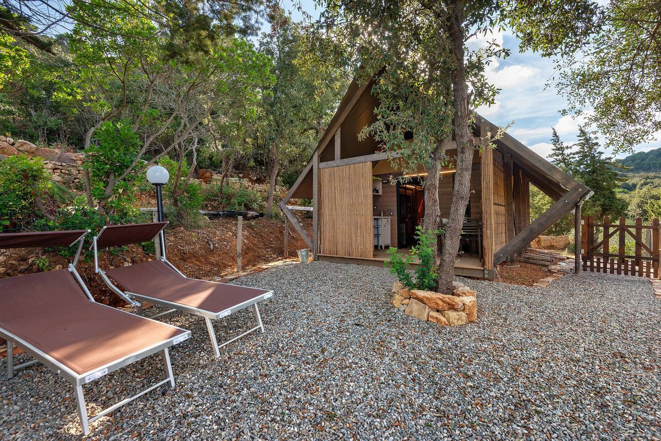 Glamping Tenda vista mare con aria condizionata, Isola d'Elba in Cavo, Rio