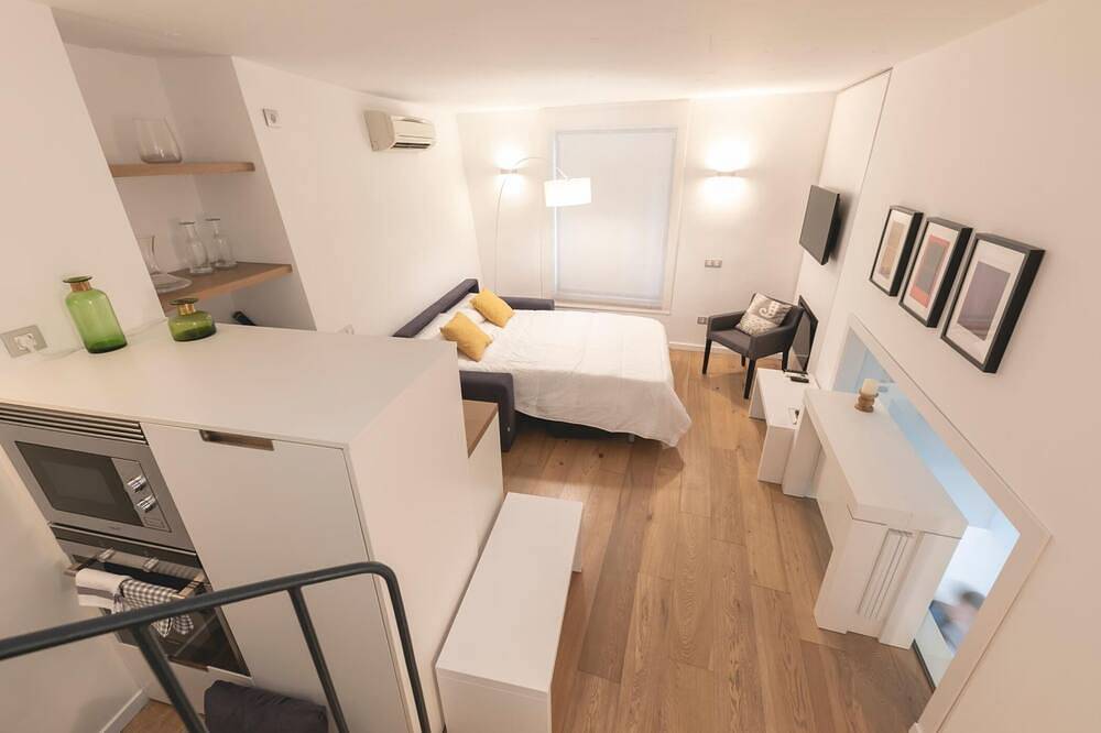 Apartamento entero, Portal Nou - Apartamento vacacional en Girona | Bravissimo in Gerona, Gironés