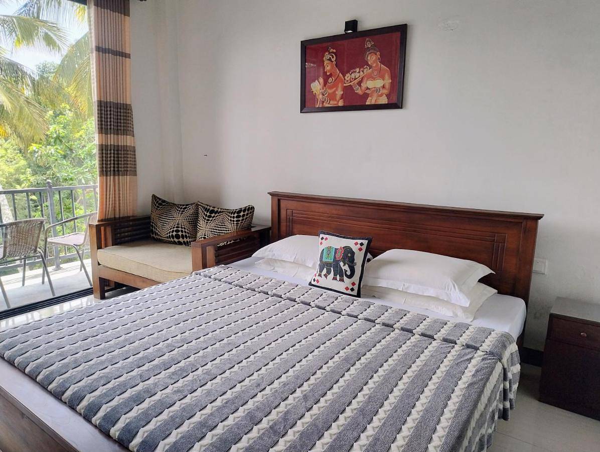 Entire holiday apartment, Hanthana view in Central Province