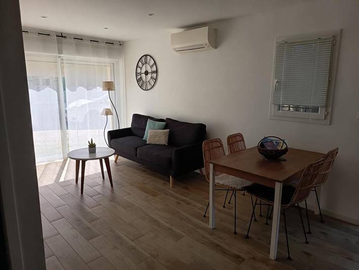 Location de vacances pour 2 personnes, avec Terrasse et Vue à Lauris - 4