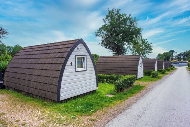 Ferienhaus für 3 Personen, mit Terrasse und Garten sowie Sauna und Seeblick in der Eifel - 4