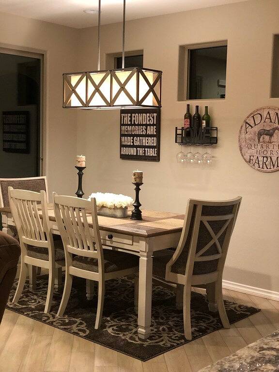 Vacation rental for 4 people, with terrace and pool as well as hot tub in San Tan Valley