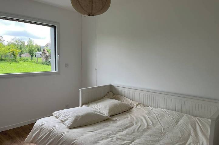 New wooden house less than 5 minutes from the beach in Gouville-sur-Mer, Coutances y alrededores