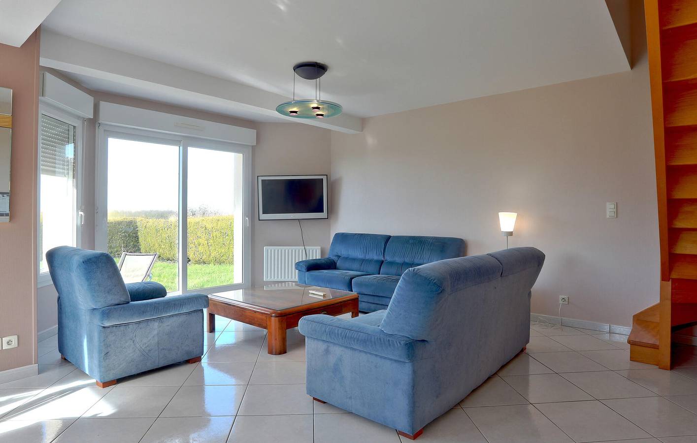 Appartement vue mer avec jardin, WiFi et parking, Courtils 300m in Courtils, Baie du Mont-Saint-Michel