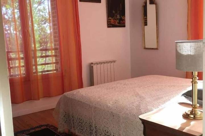 Location de vacances pour 6 personnes, avec jardin et terrasse à Mesnières-en-Bray - 3