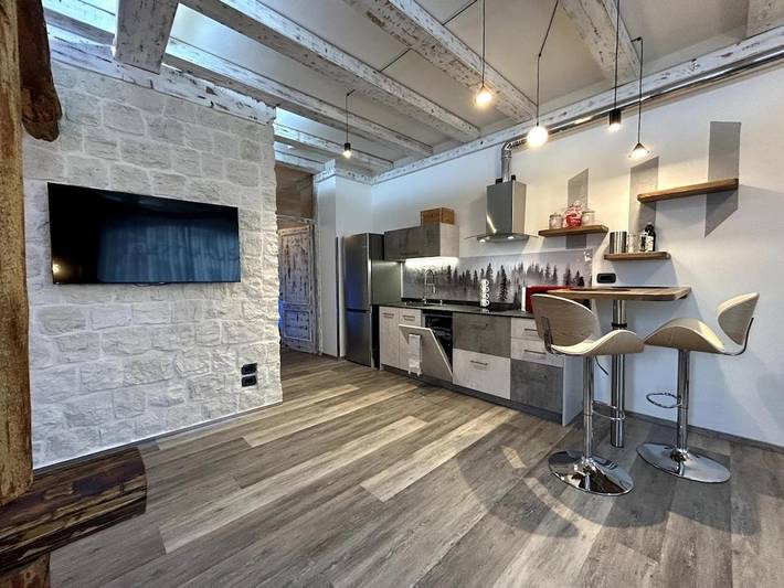 Location de vacances pour 2 personnes, avec jacuzzi ainsi que sauna et terrasse à Enego - 4