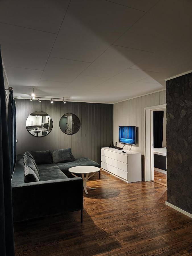 Ferienwohnung für 4 Personen, mit Terrasse und Whirlpool sowie Garten - 1