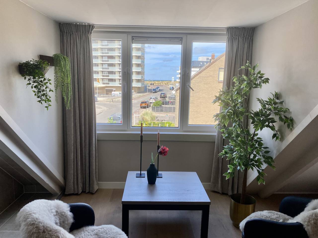Holidayservice-egmond.nl — Gelukkig aan zee appartement Zeezicht in Egmond, Egmond aan Zee
