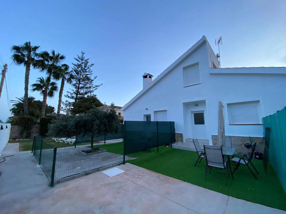 Apartamentos con piscina cerca playa in San Juan de Alicante, Costa Blanca