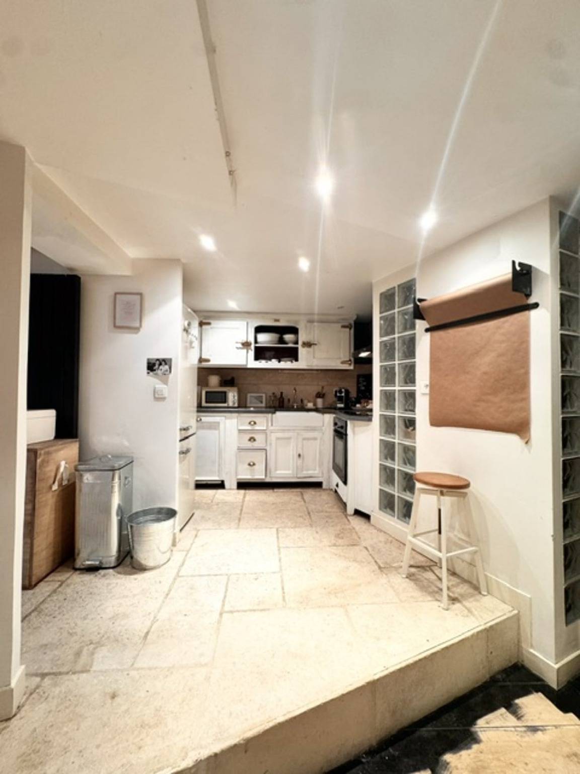 100 m² loft-style house with garden in Paris in Paris, Ile de France