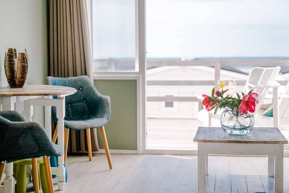 Beachlodge by the Sea | Honeymoon suite on the beach in Wijk aan Zee, Niederländische Nordsee