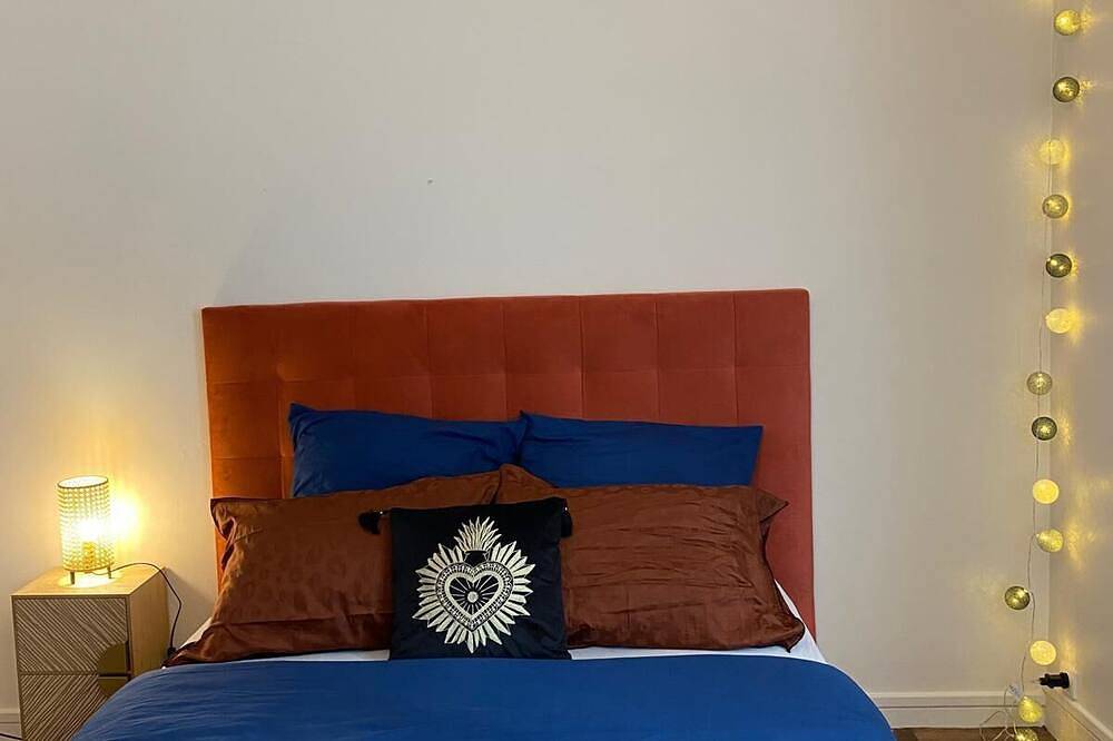 Apartamento entero, Studio - in the historic heart of Senlis in Senlis, Río Oise