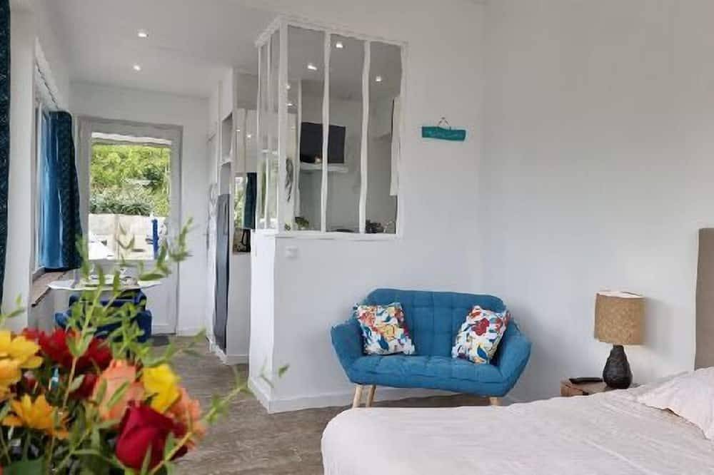 Ganze Wohnung, Le Studio de l'escale - 100 m from the beach in Locquirec, Ceinture Dorée