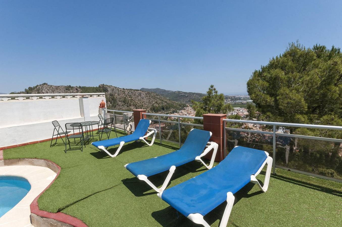 Pedraviva - Villa with private pool in Ador. Free Wifi in Ador, Valencia Provinz
