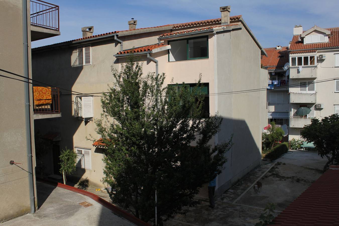 Ganze Wohnung, 1-Zimmer-Ferienwohnung mit Terrasse Makarska A-6691-d in Makarska, Makarska Riviera