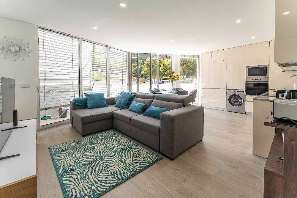 Appartamento vacanze a Oeste a partire da 127€ a notte
