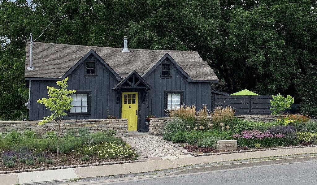 Charmantes Kutschenhaus in den Niagarafällen in Niagara Falls, Niagara Fälle