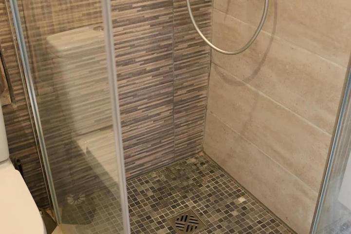 Appartement entier, Appart  40m² avec jardin Transport à 200 m La Montre parking privé /wifi in Marseille, Côte méditerranéenne (France)