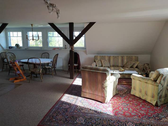 Ferienwohnung für 5 Personen, mit Terrasse und Garten sowie Ausblick in Brake - 3