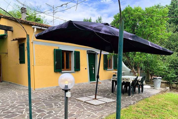 Casa vacanza per 4 persone, con giardino in Signa