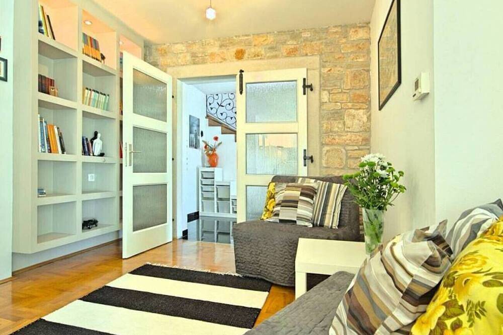 Villa Hisina near Poreč for 6 people with private swimming pool in Baderna, Zentralistrien
