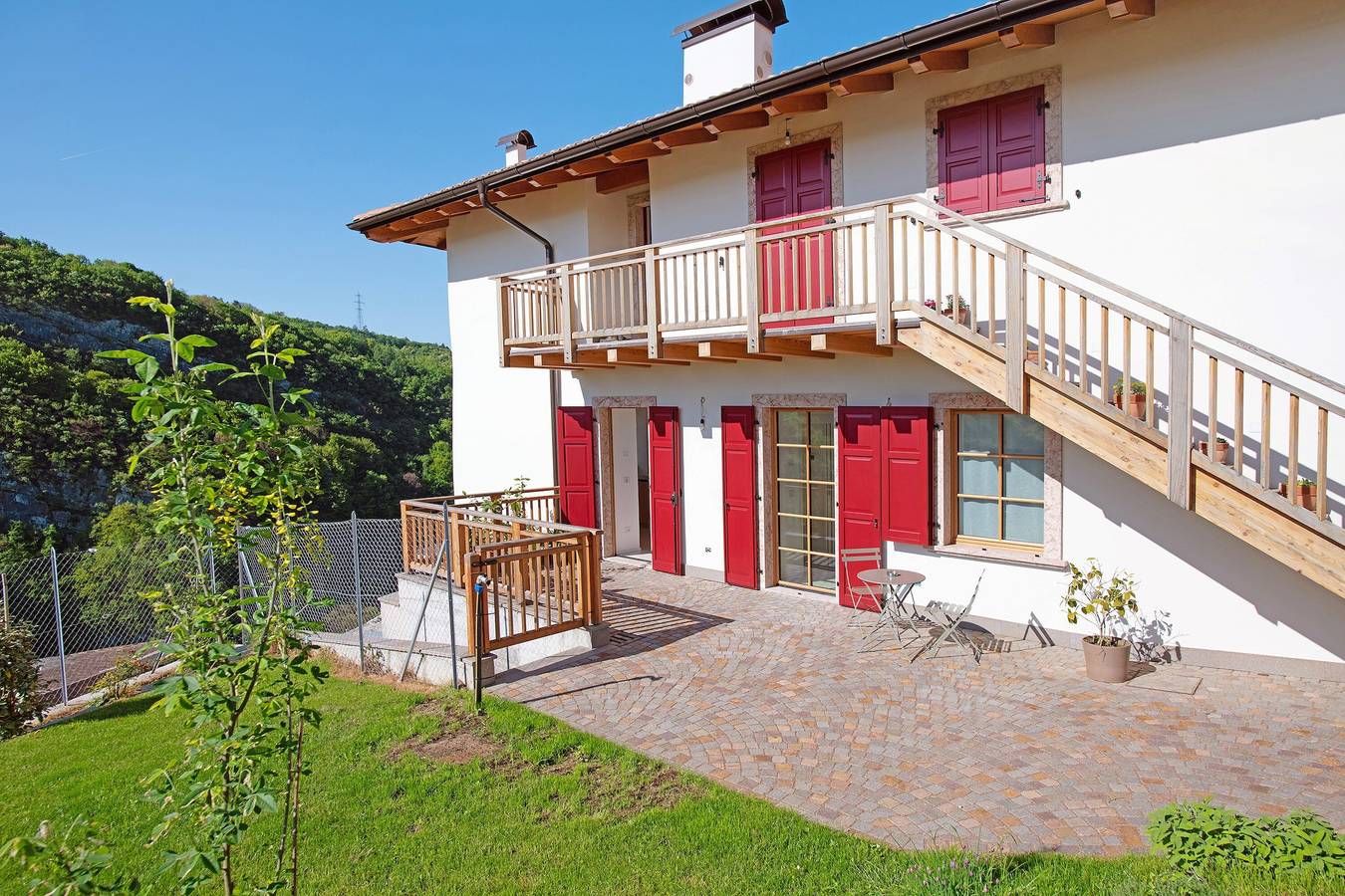Ganze Wohnung, Ferienwohnung 'Con Giardino' mit Bergblick, Wi-Fi und Klimaanlage in Trient, Valsugana