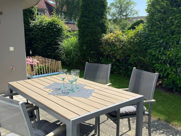 Ferienwohnung für 4 Personen, mit Terrasse und Garten in Markdorf