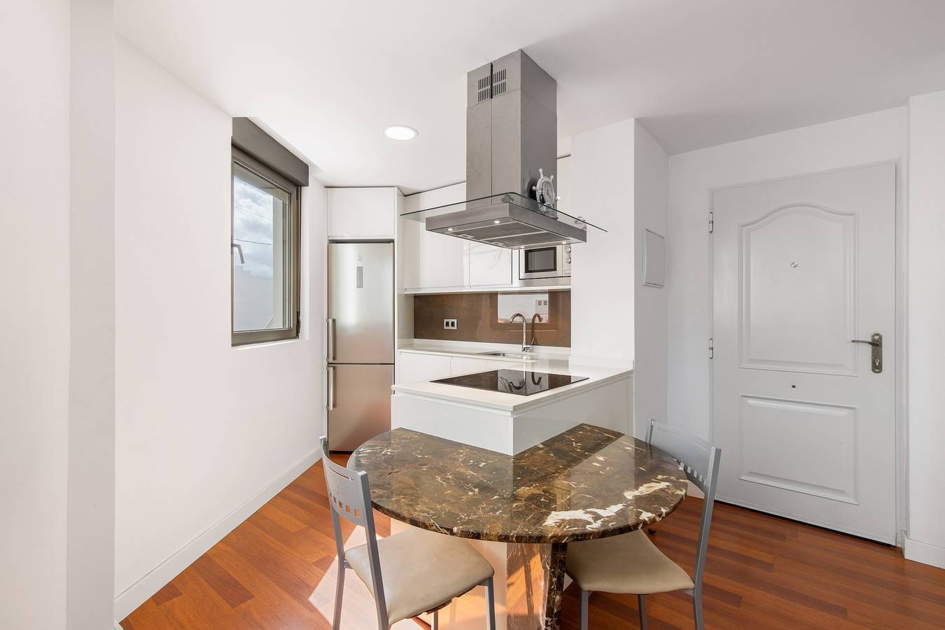 Appartement entier, Appartement de vacances 'Ínsula Home' avec terrasse privée et Wi-Fi in Tamaraceite, Las Palmas de Gran Canaria