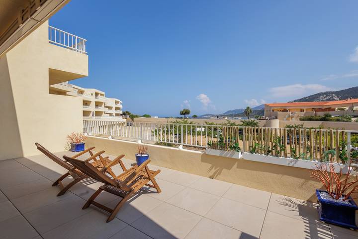 Apartamento de vacaciones para 2 personas, con terraza y vistas - 1