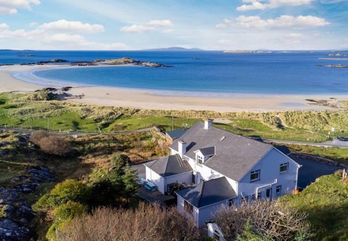 Holiday home for 13 people, with Ocean view and Garden in Ireland
