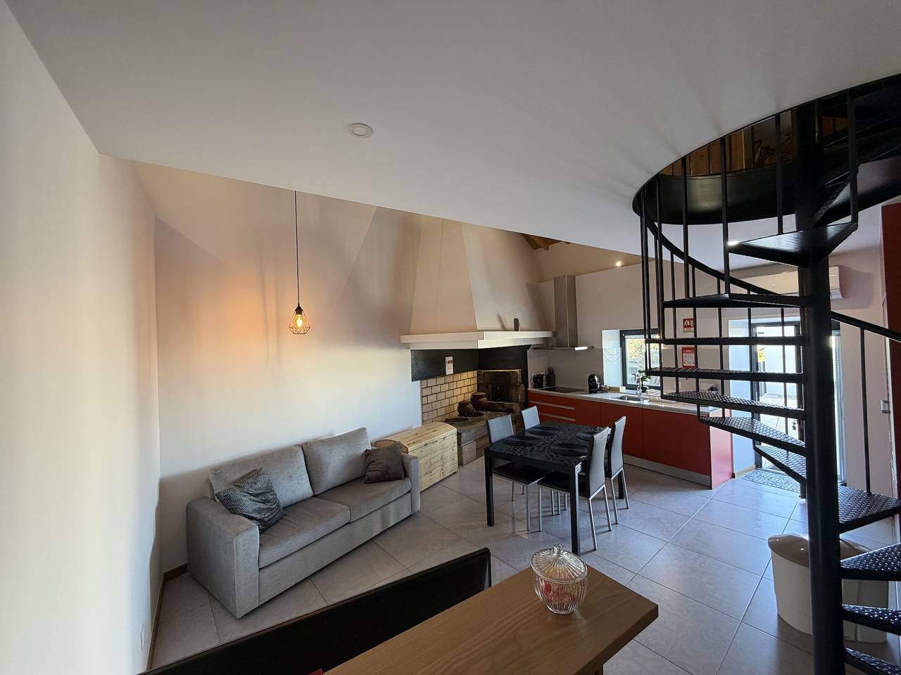 Ferienhaus 'O Caseiro' mit Meerblick, Wlan und Klimaanlage in Castelo do Neiva, Viana do Castelo Distrikt