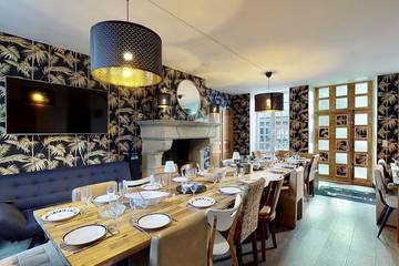 Gîte pour 22 personnes, avec jardin et balcon, animaux acceptés à Villedieu-les-Poêles