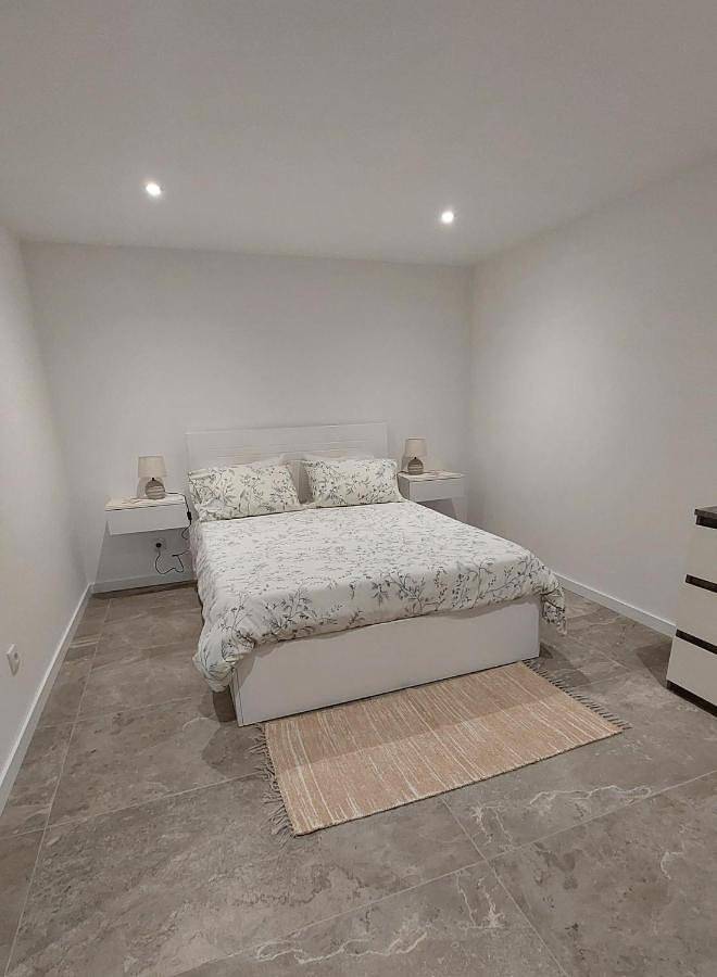 Casa de férias para 2 pessoas, com vista e jardim em Câmara de Lobos