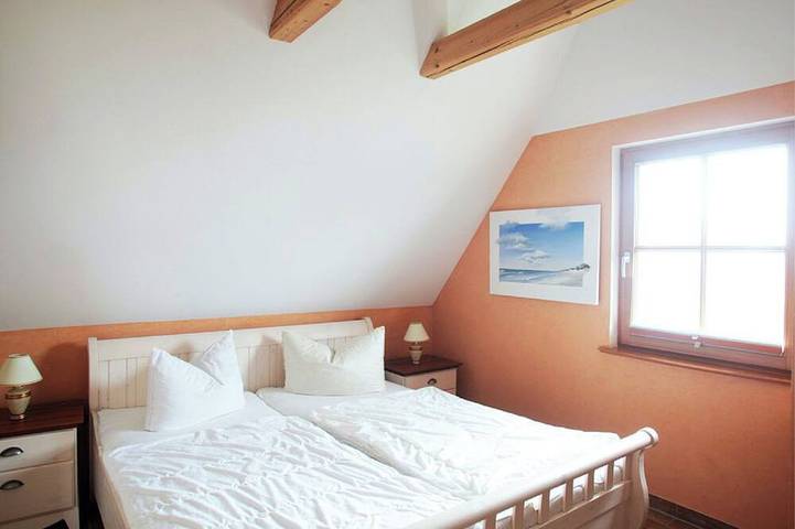 Ferienhaus für 6 Personen, mit Garten und Sauna in Glowe - 3