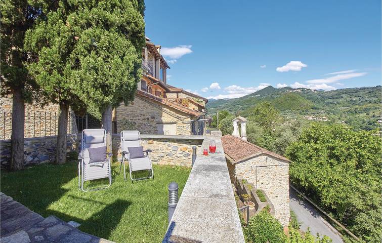 Appartamento con terrazza con WiFi, AC e letto singolo in Garlenda, Riviera di Ponente