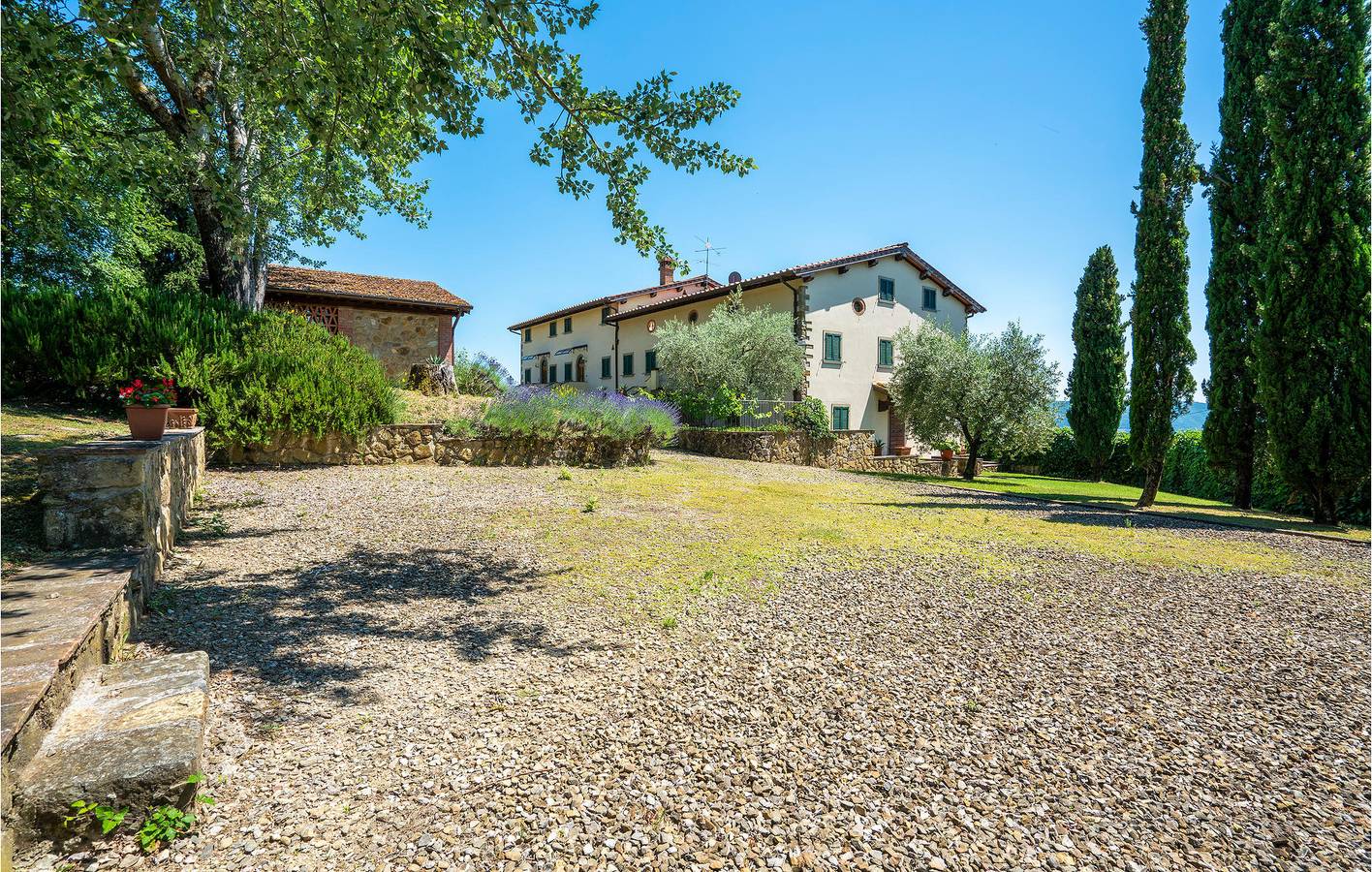 Ganze Ferienwohnung, Poppi Poolside Oase in Poppi, Casentino