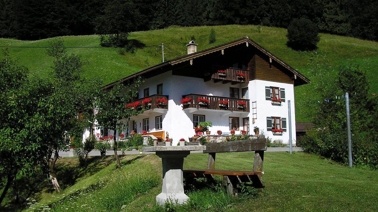 Entire holiday apartment, Ferienwohnung für 2 Personen (50 m²) in Bischofswiesen in Bischofswiesen, Berchtesgarden Alps