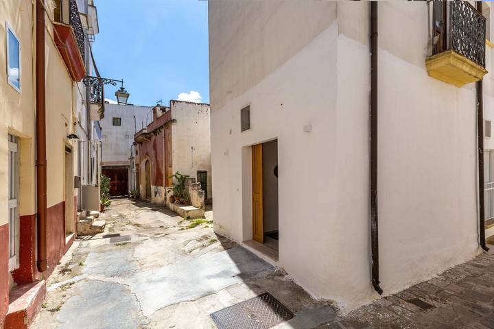 Appartamento intero, Vico dei Mille by Barbarhouse in Tuglie, Golfo di Taranto