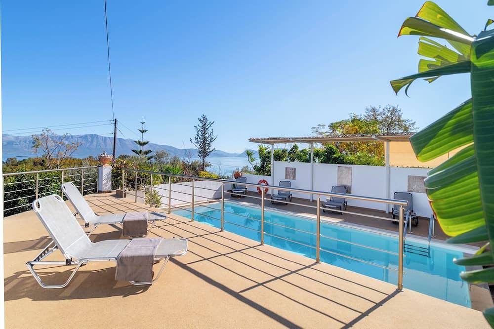 Villa pour 6 Personnes dans Nikiana, Alexandros