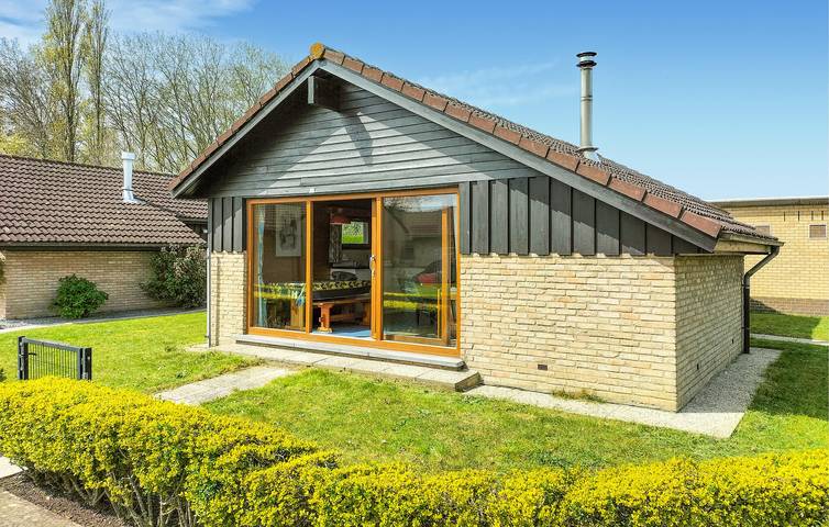 Location de vacances pour 4 personnes, avec jardin dans Westende