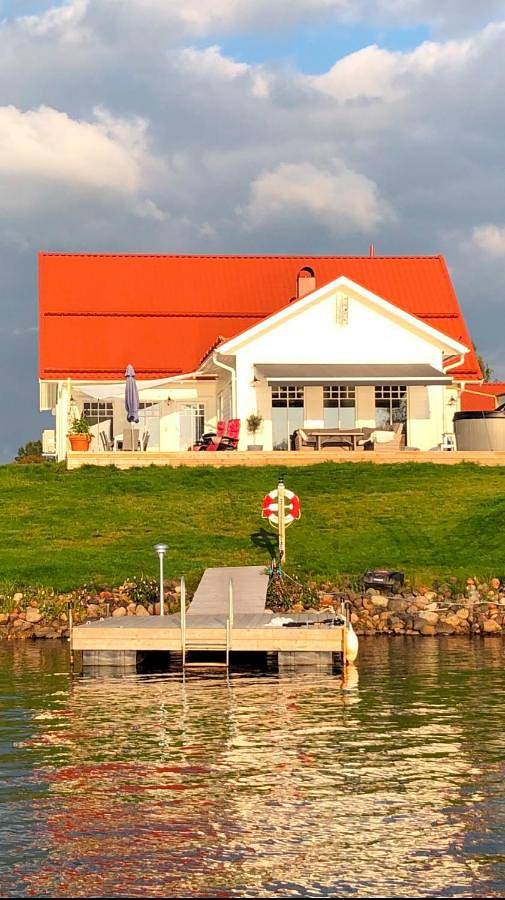 Villa für 8 Personen, mit Garten und Sauna sowie Pool und Ausblick - 1